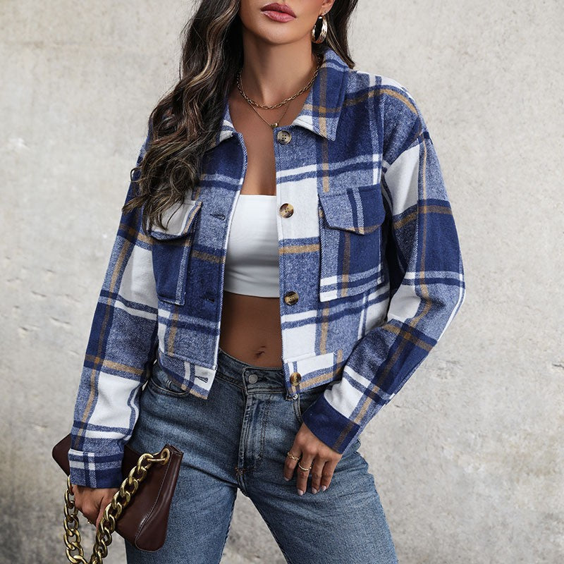 Chic Plaid Cropped Jacket with Pockets - Stylish Long Sleeve Outwear for Women